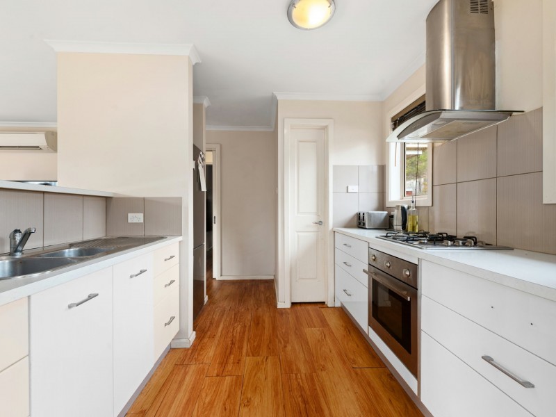 5 John Court, Bairnsdale VIC 3875