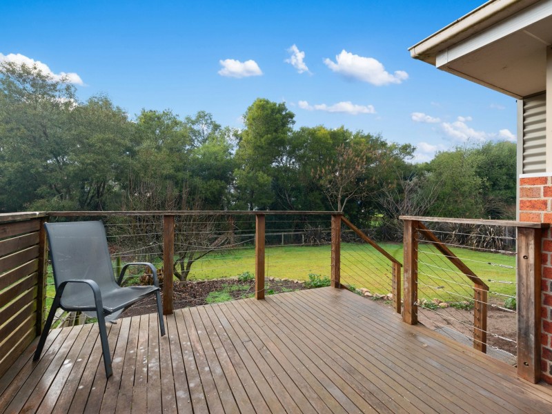 5 John Court, Bairnsdale VIC 3875