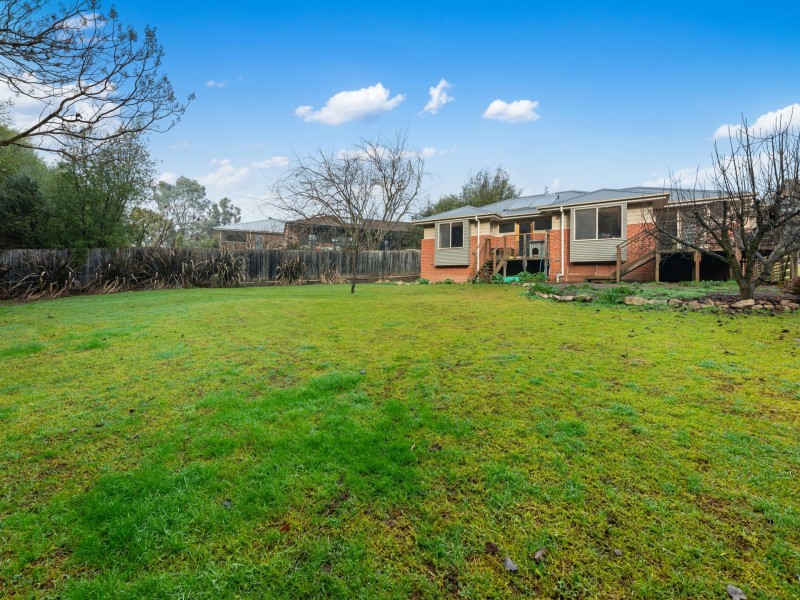 5 John Court, Bairnsdale VIC 3875
