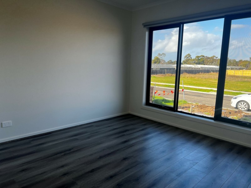 13 Royle Court, East Bairnsdale VIC 3875