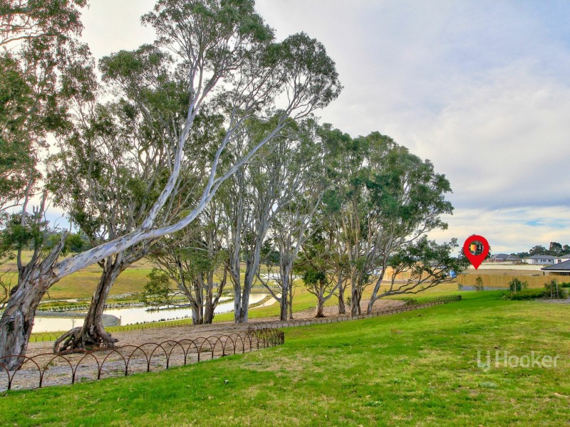 18 Eucalyptus Way, Lucknow VIC 3875