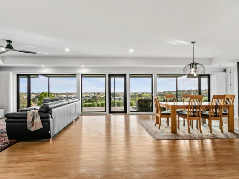 53 McAuleys Road, Wy Yung VIC 3875