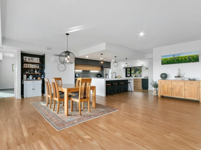 53 McAuleys Road, Wy Yung VIC 3875