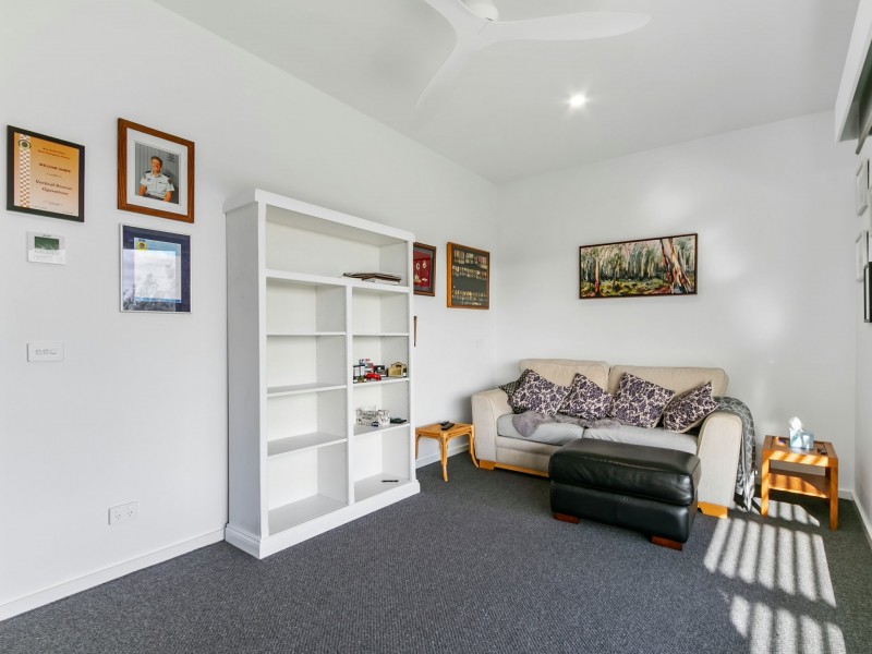 53 McAuleys Road, Wy Yung VIC 3875