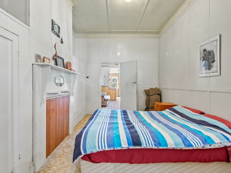 198 Watts Creek Road, Ensay VIC 3895