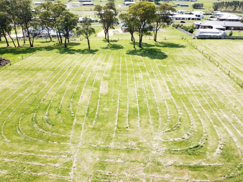 23 Hylton Vista, Wy Yung VIC 3875