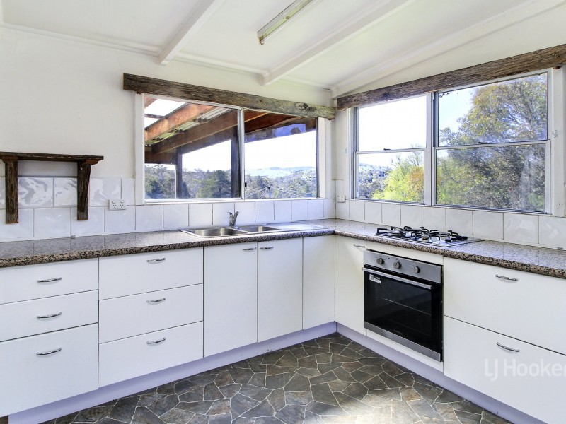 244 Day Avenue, Omeo VIC 3898