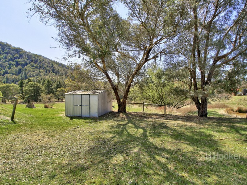 244 Day Avenue, Omeo VIC 3898