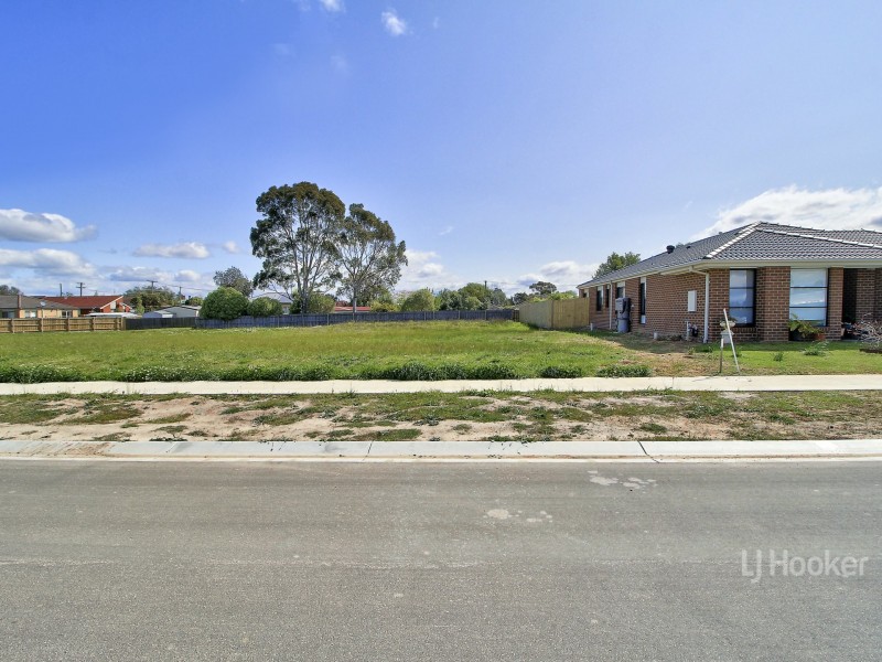 7 Nielsen Way, East Bairnsdale VIC 3875