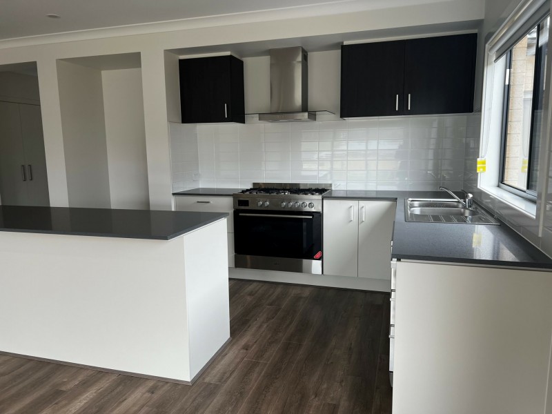 11 Camden Street, Lucknow VIC 3875