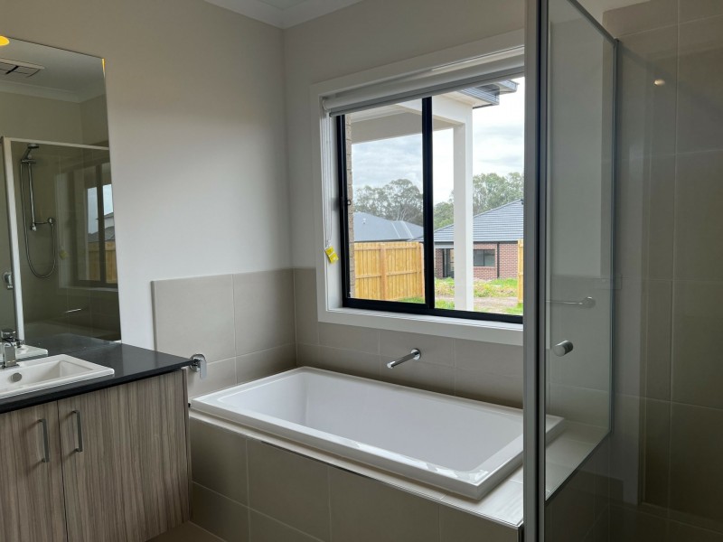 11 Camden Street, Lucknow VIC 3875