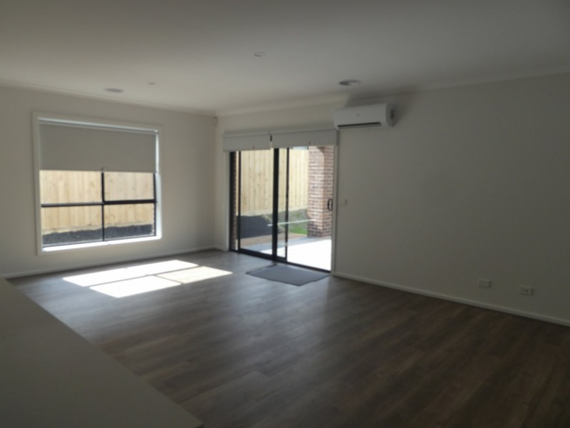 12 Camden Street, Lucknow VIC 3875