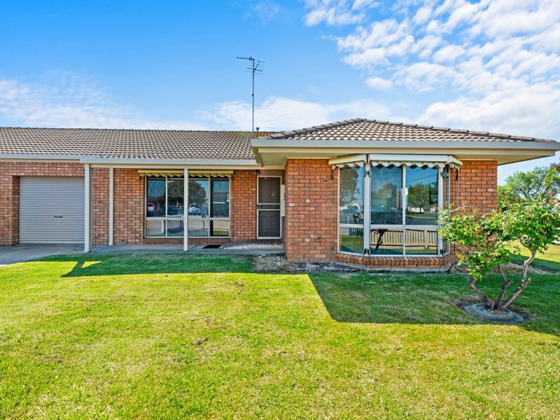57 Dawson Street, Bairnsdale VIC 3875