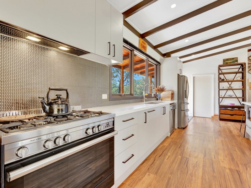 7415 Great Alpine Road, Swifts Creek VIC 3896