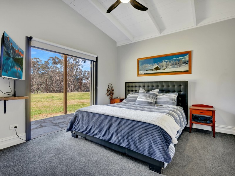 7415 Great Alpine Road, Swifts Creek VIC 3896