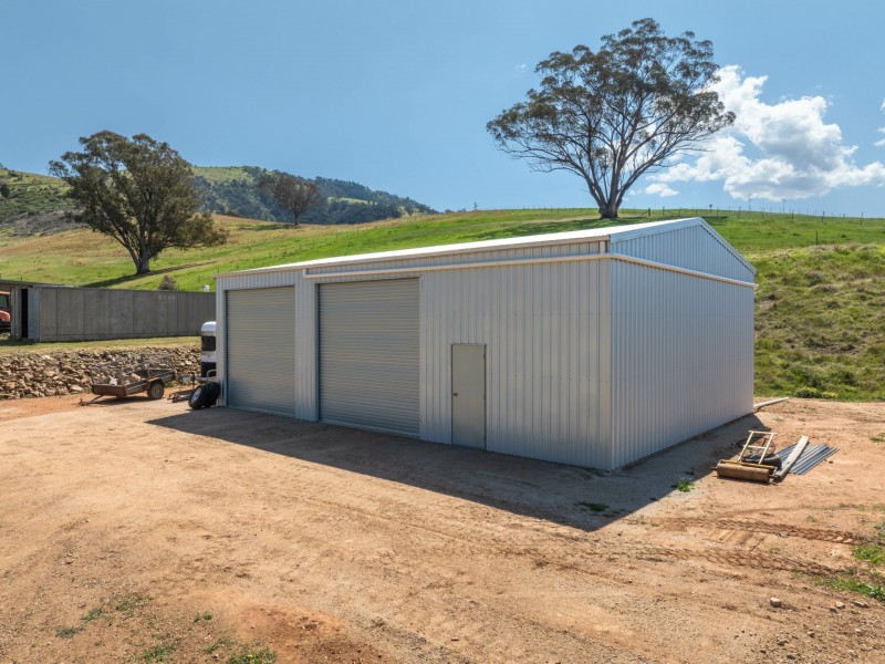 7415 Great Alpine Road, Swifts Creek VIC 3896