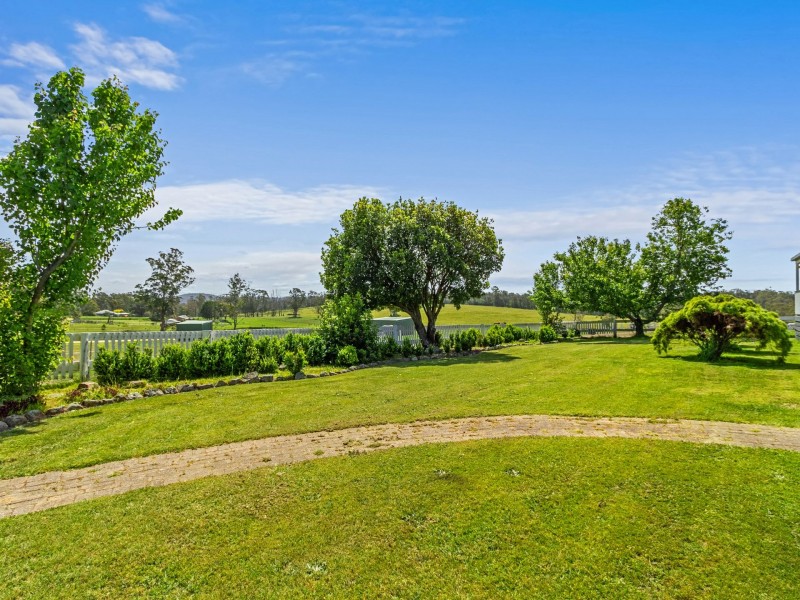 99 Windsor Drive, Sarsfield VIC 3875