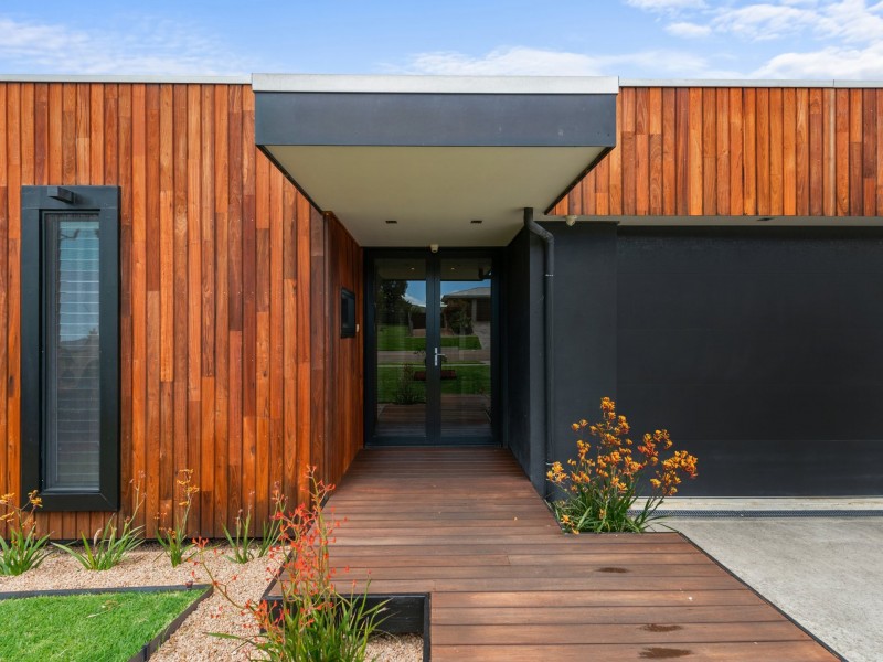 41 Morton Drive, Eastwood VIC 3875