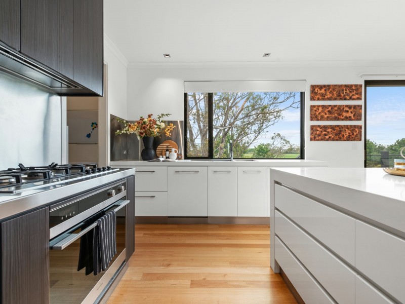 41 Morton Drive, Eastwood VIC 3875