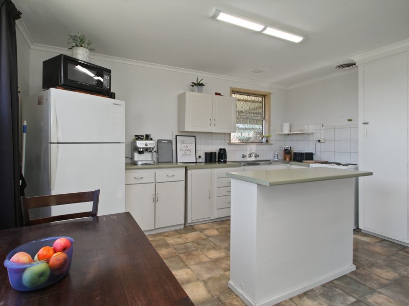 1 Flett Court, East Bairnsdale VIC 3875