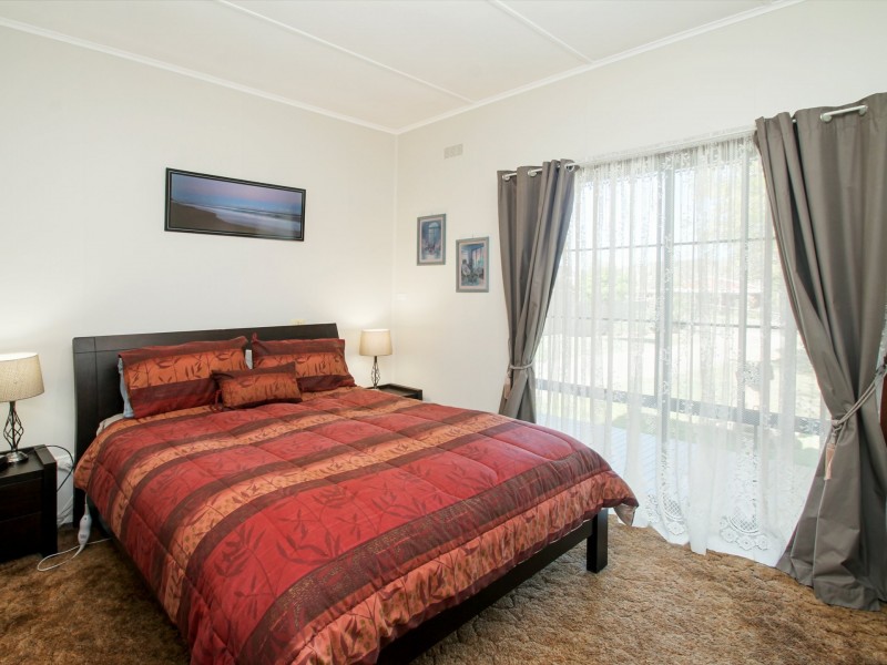 18 Brumley Street, Omeo VIC 3898