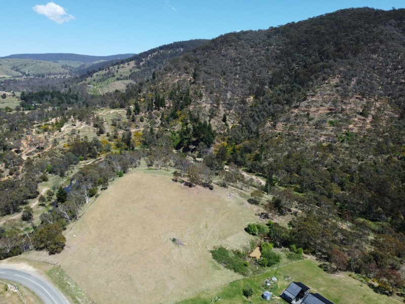 18 Brumley Street, Omeo VIC 3898