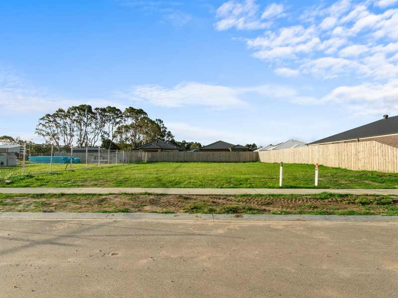 3 Honeyman Ave, Lucknow VIC 3875