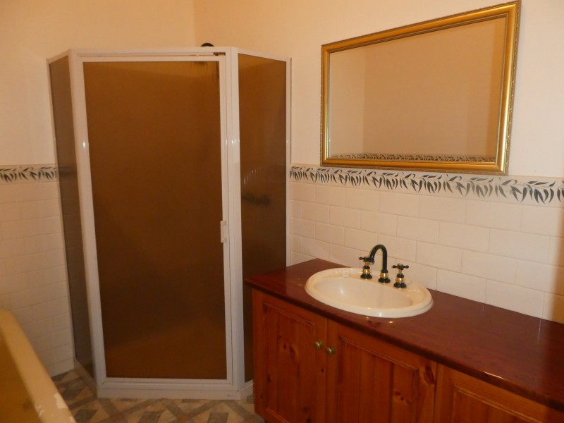 1902 Great Alpine Road, Wiseleigh VIC 3885