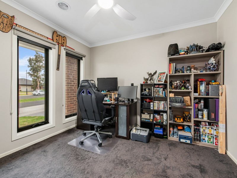 37 Shannon Boulevard, Bairnsdale VIC 3875