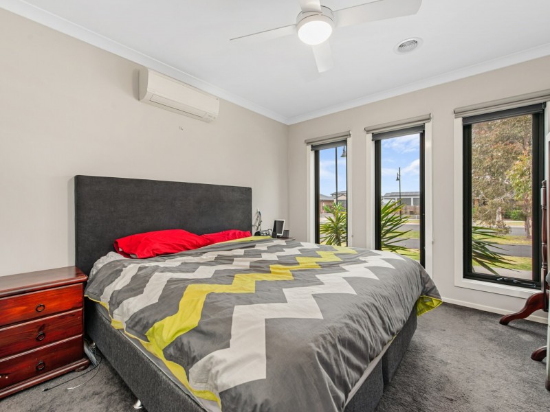 37 Shannon Boulevard, Bairnsdale VIC 3875