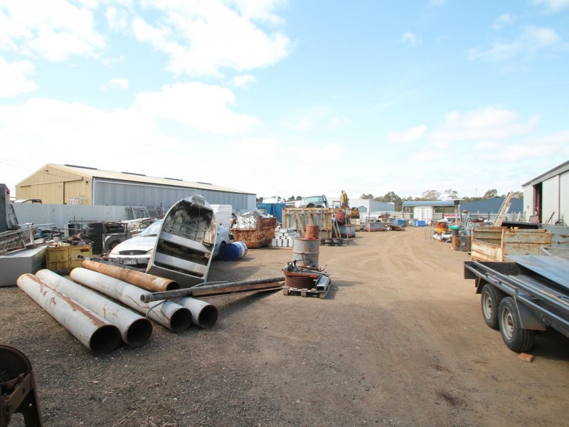 27 Lawless Street, Bairnsdale VIC 3875