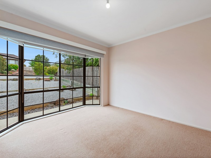 12 Ewing Court, Lakes Entrance VIC 3909