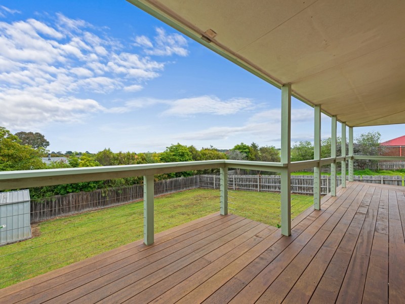 12 Ewing Court, Lakes Entrance VIC 3909