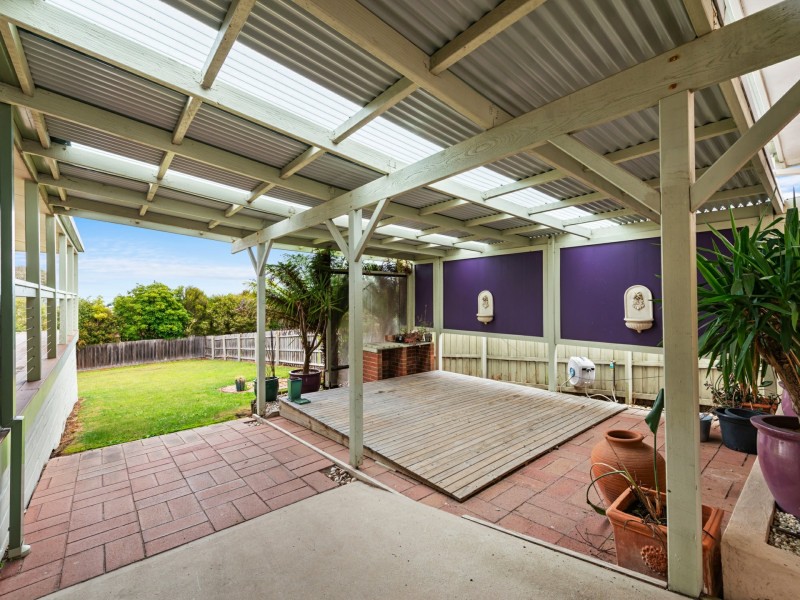 12 Ewing Court, Lakes Entrance VIC 3909