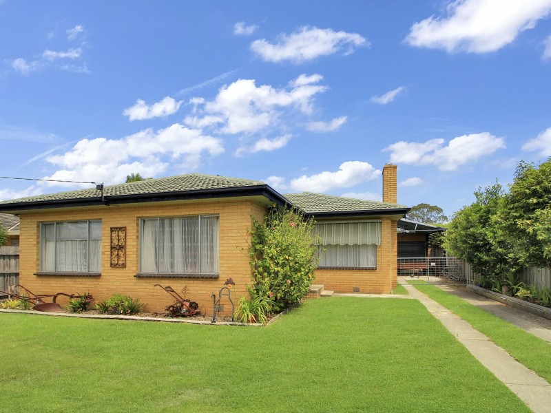 9 Dean Street, Bairnsdale VIC 3875