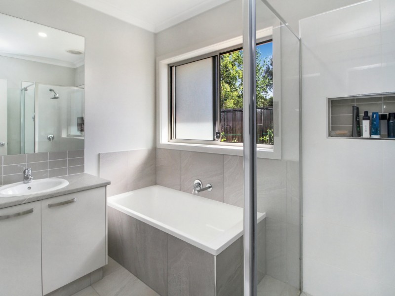 3 Bryan Place, East Bairnsdale VIC 3875