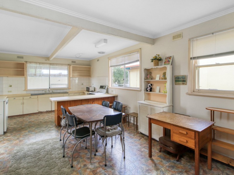 13 Forge Creek Road, Bairnsdale VIC 3875