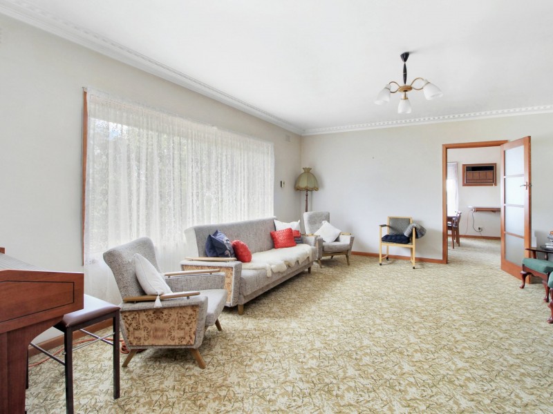 57 Pinnock Street, Bairnsdale VIC 3875