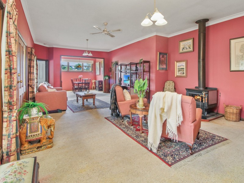 143 Day Avenue, Omeo VIC 3898