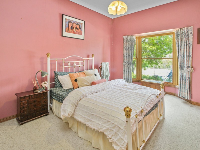 143 Day Avenue, Omeo VIC 3898