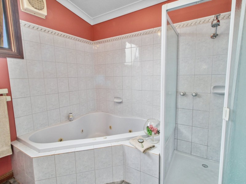 143 Day Avenue, Omeo VIC 3898