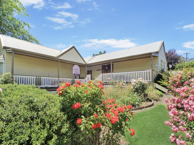 143 Day Avenue, Omeo VIC 3898