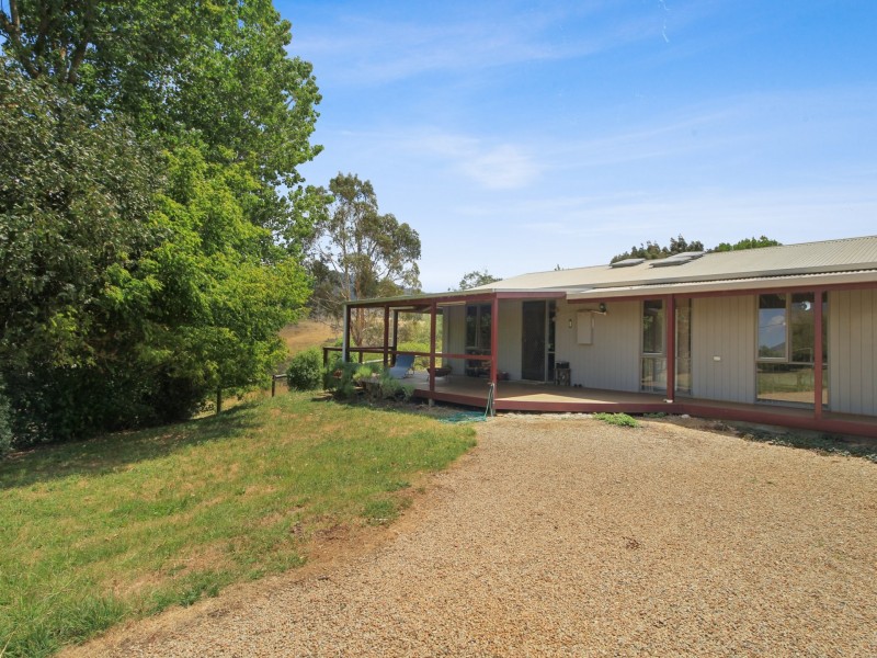 12 Crisp Street, Omeo VIC 3898