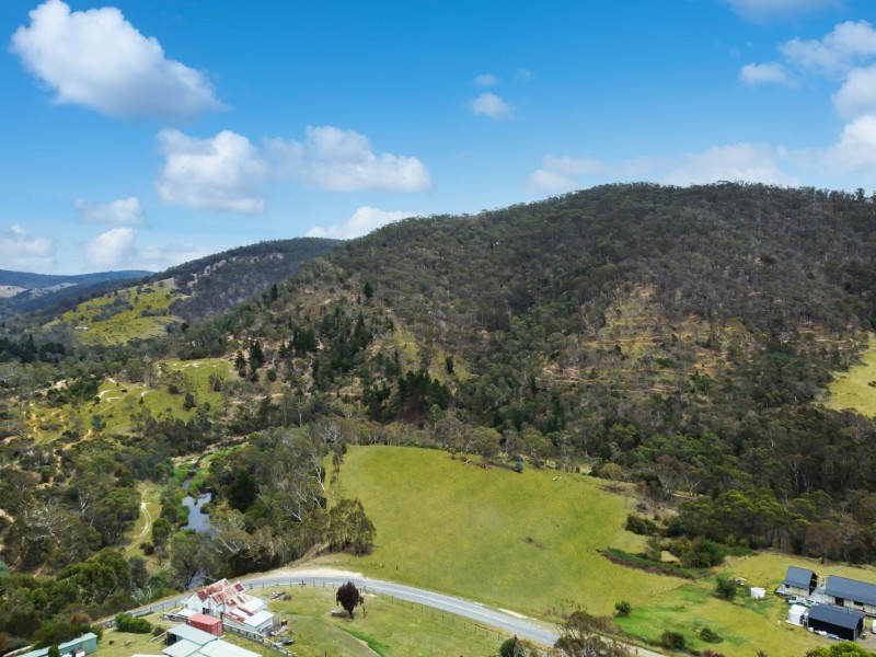 12 Crisp Street, Omeo VIC 3898