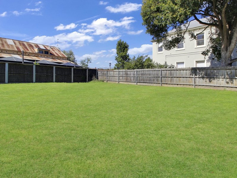 2 Wood Street, Bairnsdale VIC 3875