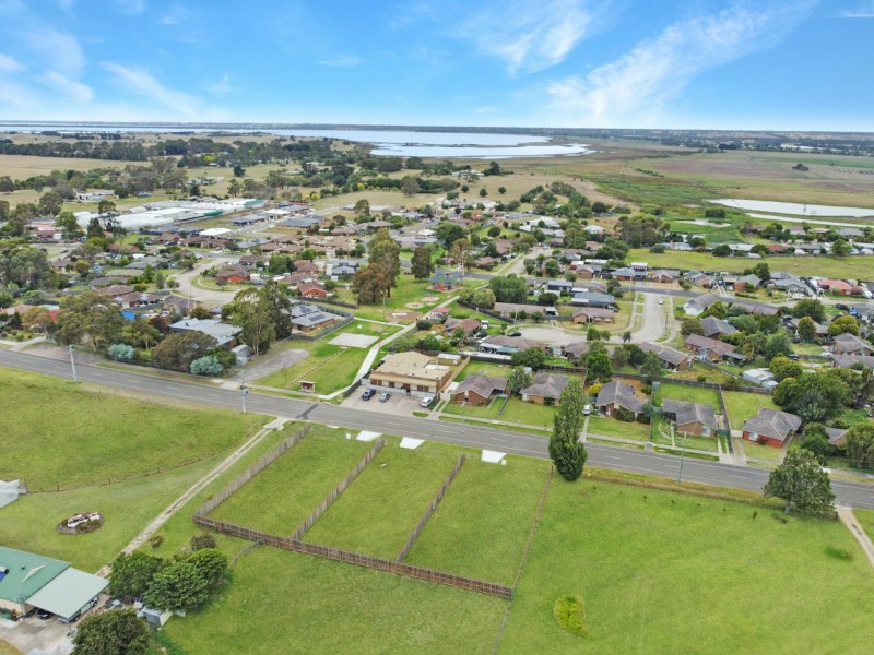 57 Lucknow Street, East Bairnsdale VIC 3875