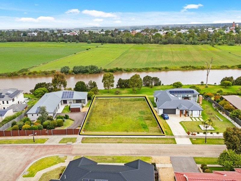 12 The Backwater, Eastwood VIC 3875