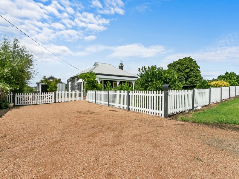 49 Station Road, Bruthen VIC 3885