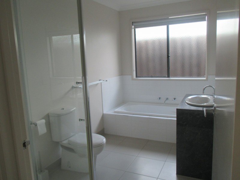 Unit 1/14 Francis Street, Bairnsdale VIC 3875