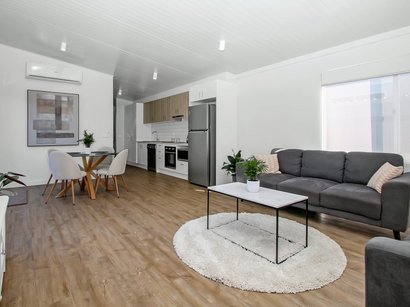 Unit RO1/2143 Princes Highway, Swan Reach VIC 3903